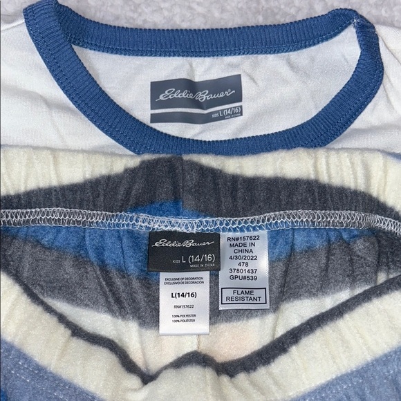 Eddie Bauer Blue and White Pajama Set with Cozy Stripes - Picture 4 of 5